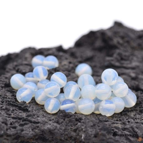 Perle Opaline  6-6.5mm 2 disponible dans la boutique en ligne Kûrma. Votre magasin de pierre et minéraux en suisse