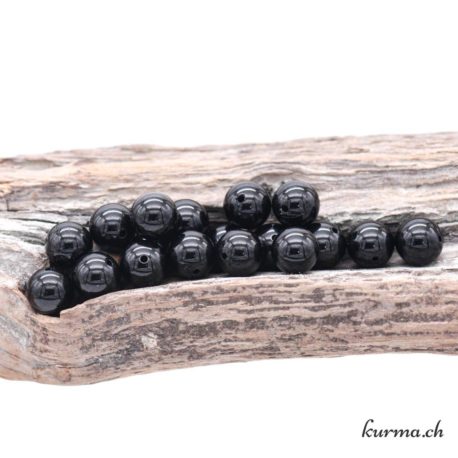 Perle Spinelle Noire 8-8.5mm 1 disponible dans la boutique en ligne Kûrma. Votre magasin de pierre et minéraux en suisse