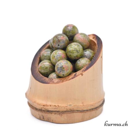 Perle Unakite 10mm 1 disponible dans la boutique en ligne Kûrma. Votre magasin de pierre et minéraux en suisse