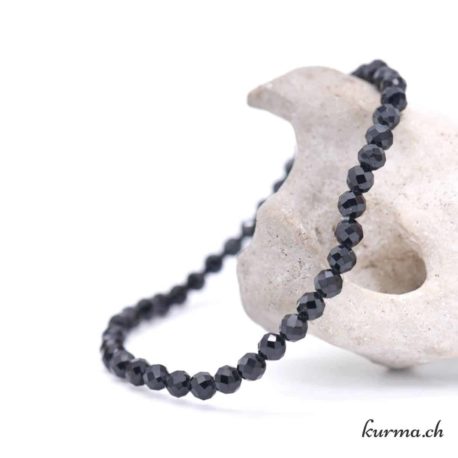 Bracelet Tourmaline Noire - Facette 4mm-3 disponible dans la boutique en ligne Kûrma. Votre magasin de pierre et minéraux en suisse