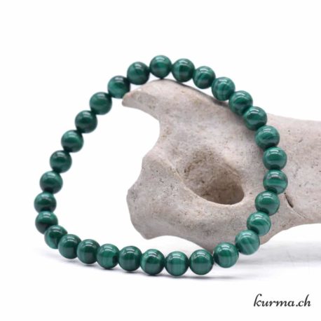 Bracelet Malachite 6-6.5mm-3 disponible dans la boutique en ligne Kûrma. Votre magasin de pierre et minéraux en suisse