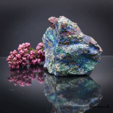Minéraux Chrysocolle-11 disponible dans la boutique en ligne Kûrma. Votre magasin de pierre et minéraux en suisse