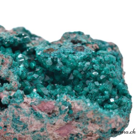 Minéraux Dioptase- Nº9723-21 disponible dans la boutique en ligne Kûrma. Votre magasin de pierre et minéraux en suisse