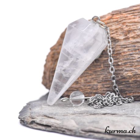 Acheter Pendule Cristal de roche Héxagone – N°13988-21 dans la boutique en ligne Kûrma. Spécialisé dans des pierres de qualité directement importer depuis les artisans lapidaires.
