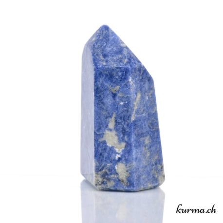 Acheter Menhir Sodalite 214gr – N°14938.2-21 dans la boutique en ligne Kûrma. Spécialisé dans des pierres de qualité directement importer depuis les artisans lapidaires.