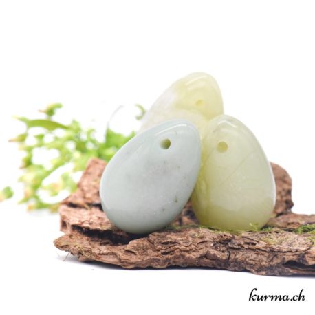 Acheter Oeuf de Yoni - Jade - 5 dans la boutique en ligne Kûrma. Spécialisé dans des pierres de qualité directement importer depuis les artisans lapidaires.