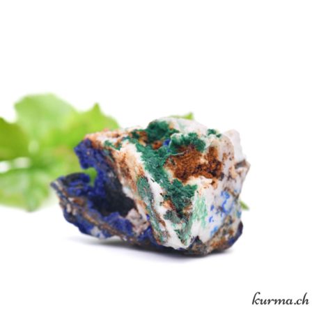 Minéraux Malachite Azurite-36 disponible dans la boutique en ligne Kûrma. Votre magasin de pierre et minéraux en suisse