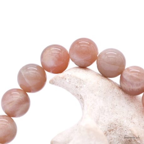 Acheter Bracelet Pierre de Soleil 'AA' perles 10mm - N°16155-2 dans la boutique en ligne Kûrma. Spécialisé dans des pierres de qualité directement importer depuis les artisans lapidaires.