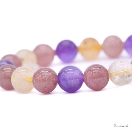 Acheter Bracelet Super Seven perles 10mm - N°16153-2 dans la boutique en ligne Kûrma. Spécialisé dans des pierres de qualité directement importer depuis les artisans lapidaires.