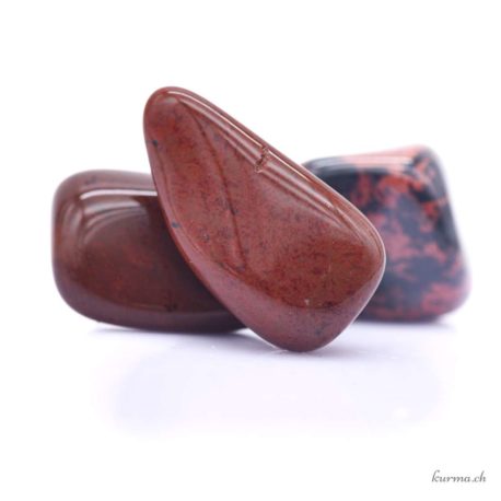 Acheter Pierre roulée Obsidienne Acajoux S - N°5078.4-1 dans la boutique en ligne Kûrma. Spécialisé dans des pierres de qualité directement importer depuis les artisans lapidaires.