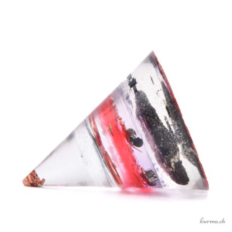 Acheter Orgonite Pyramide ronde 6cm Résine naturelle - N°12957.1-4 dans la boutique en ligne Kûrma. Magasin suisse d'orgonite artisanale de qualité.