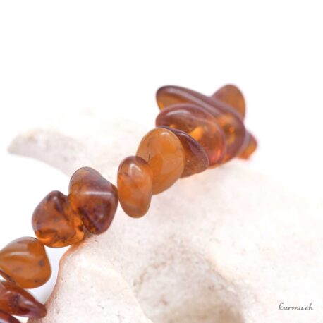 Bracelet Ambre Miel Foncé Eclats 7-12mm - N°17110.170-3 disponible en ligne et dans la boutique Kûrma.