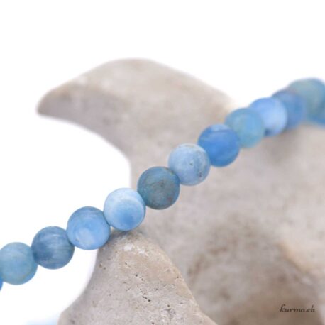 Bracelet Apatite Bleue Mate 4-4.5mm - N°17088.170-3 disponible en ligne et dans la boutique Kûrma.