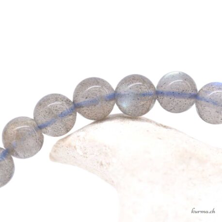 Bracelet Labradorite 6-6.5mm AAA - N°17209.180-2 disponible en ligne et dans la boutique Kûrma.