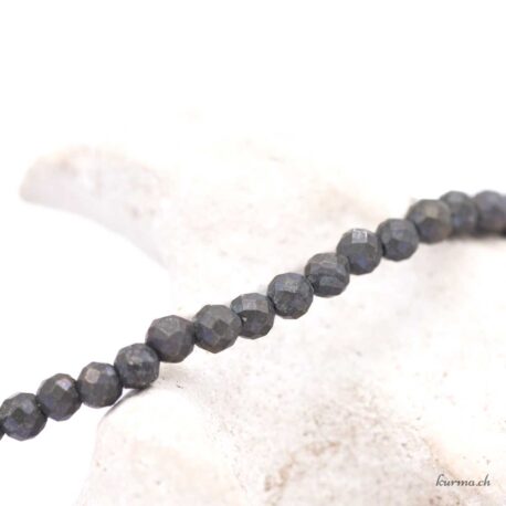 Bracelet Pyrite 4mm Facettes - N°17253.170-3 disponible en ligne et dans la boutique Kûrma.