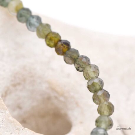 Bracelet Tourmaline Verte Rondelle 3mm Facette - N°17304.170-3 disponible en ligne et dans la boutique Kûrma.