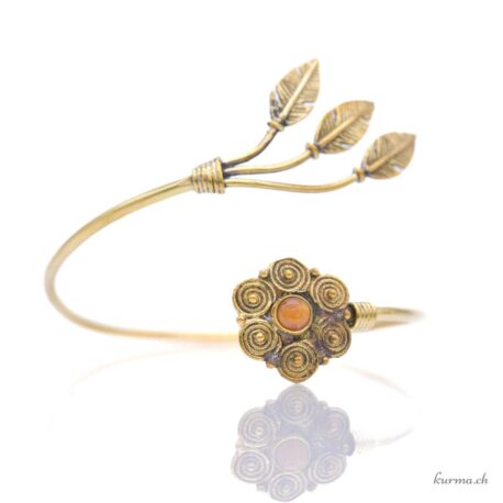 Mandala und Feder mit einem Stein - Armband aus vergoldetem Messing