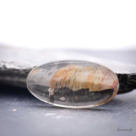 Quarzo lodolite &#039;Quartz chaman&#039; cabochon