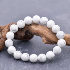 Armband aus Magnesit „Howlite“ 10–10,5 mm