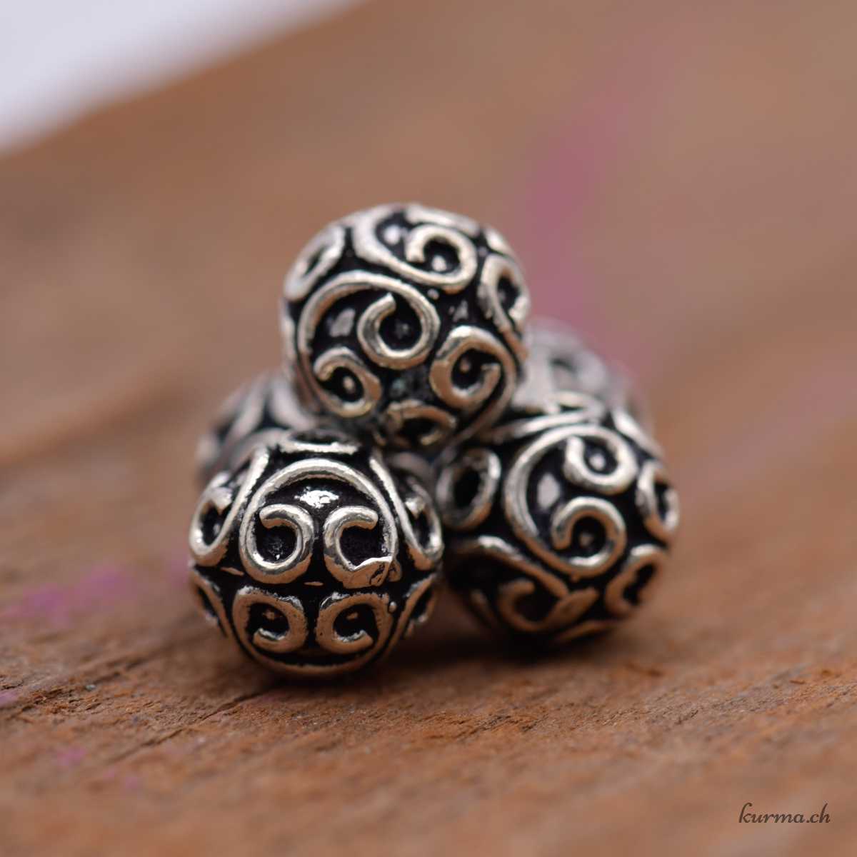 Perle ronde travaillée - 10mm - Argent 925 Perle ronde travaillée - 10mm - Argent 925